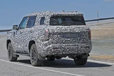 2028-mitsubishi-montero-kgp-spied-110-6875380abc014.webp