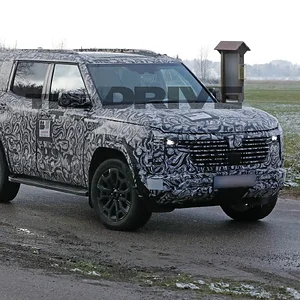 Media '_SB16823.webp' in category 'Mitsubishi Montero Pictures & Videos'